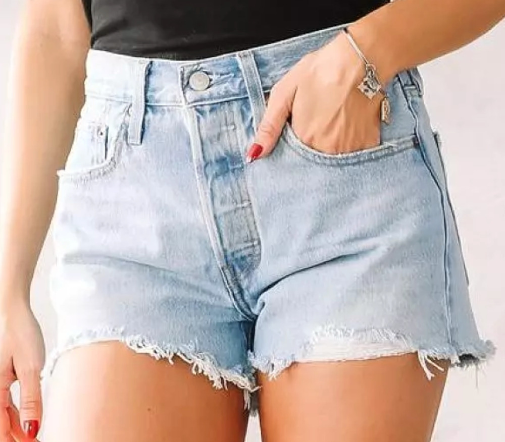 LEVI'S 501 ORIGINAL CUT OFF DISTRESSED LUXOR HEAT DENIM SHORTS FREE PEOPLE 28